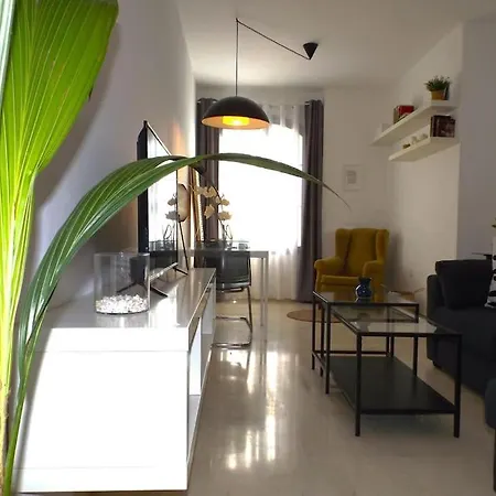 Apartment Centrico B *